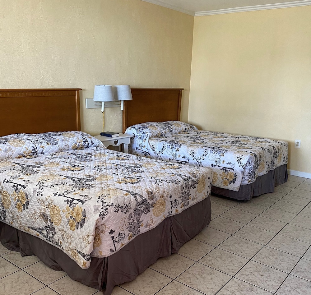 Ocean Cove Motel - photo 8
