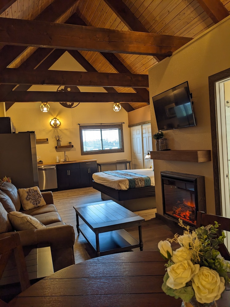 Wanderlust Inn - photo 32