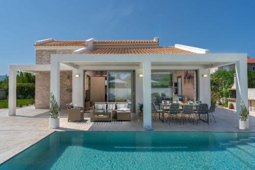 Zante Prime Heated Pool Villas — 4-Star Luxury Hotel in Gaitanion, Greece