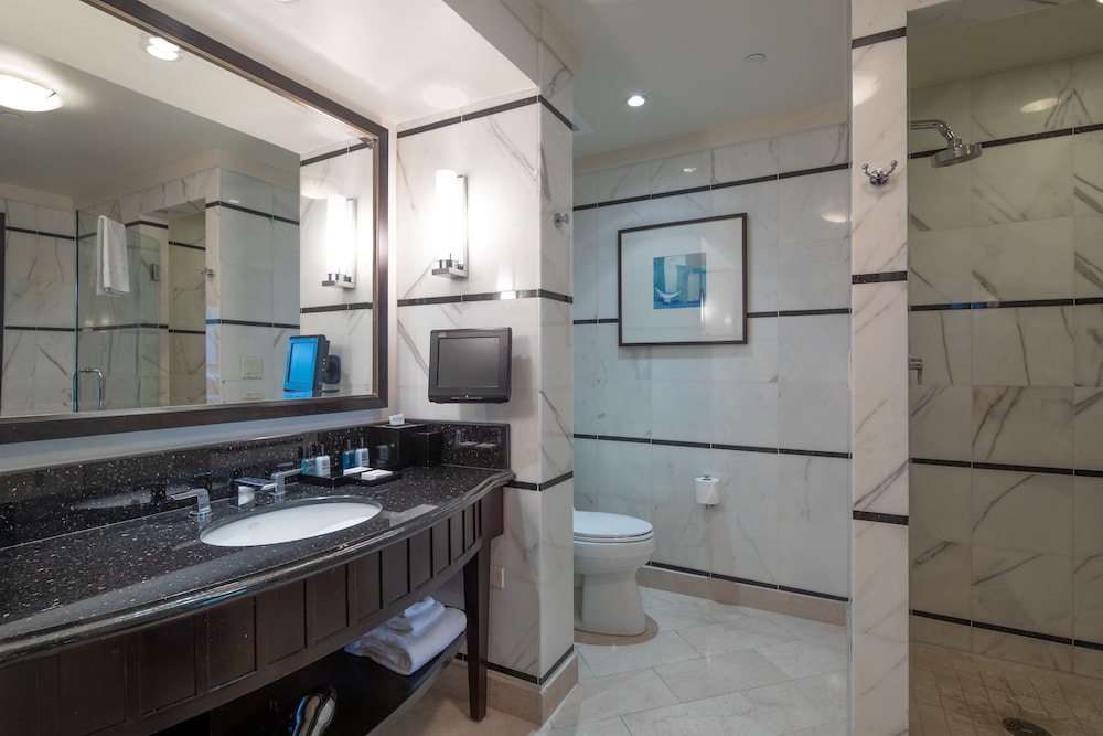 Fontainebleau Miami Beach Private Luxury Suites - photo 293