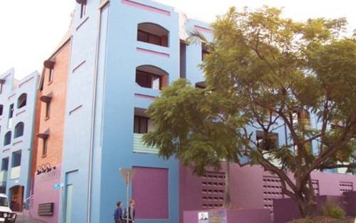 Bonapartes Serviced Apartments — 4-Star Luxury Hotel in Brisbane, Australia