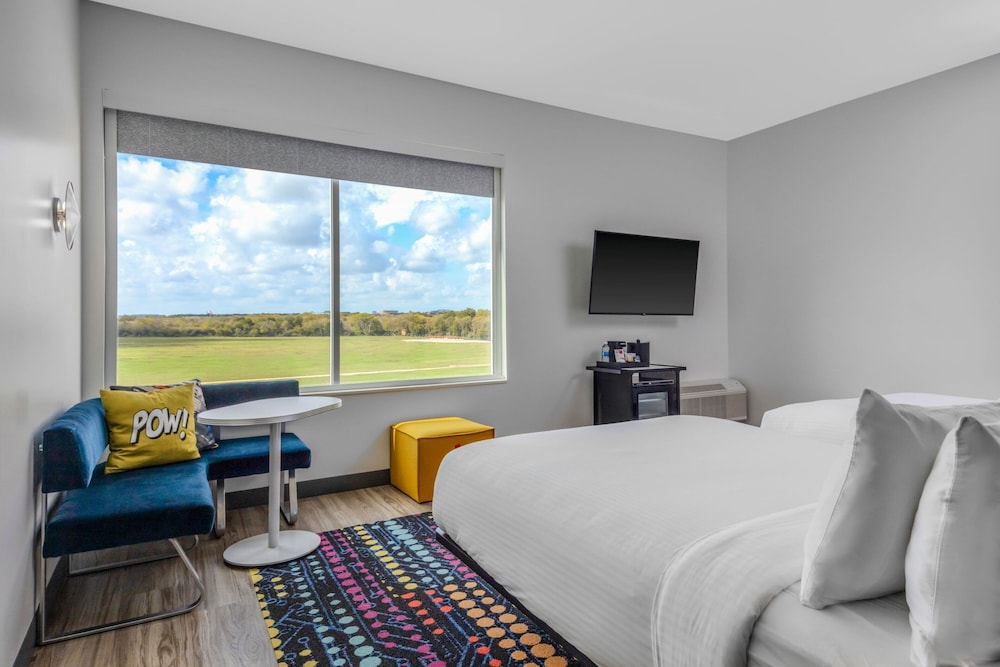 Aloft Dallas Arlington South - photo 9