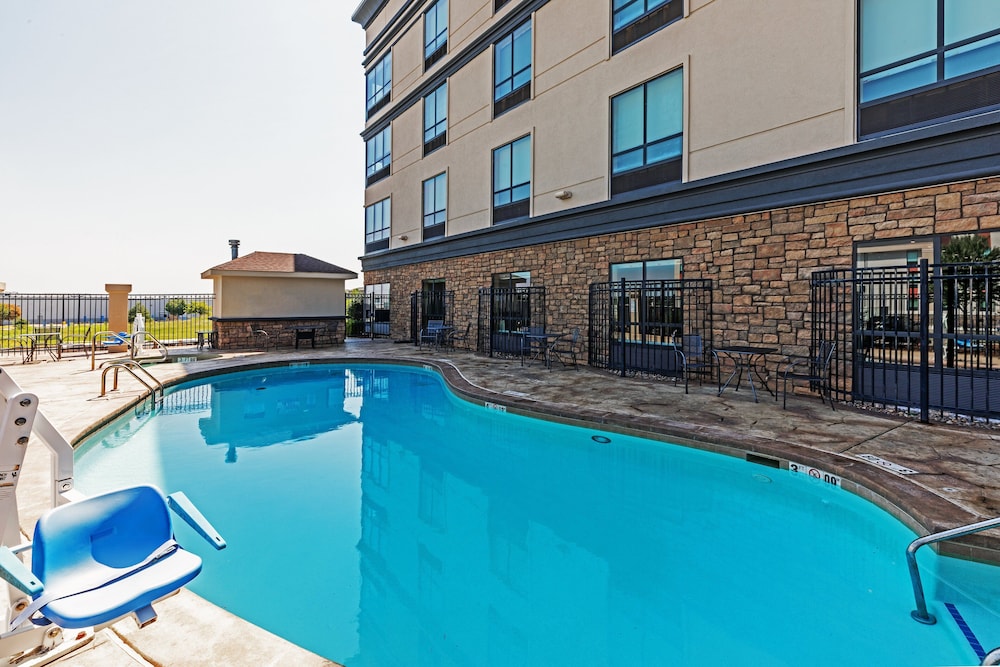Holiday Inn Stillwater University West by IHG - photo 21