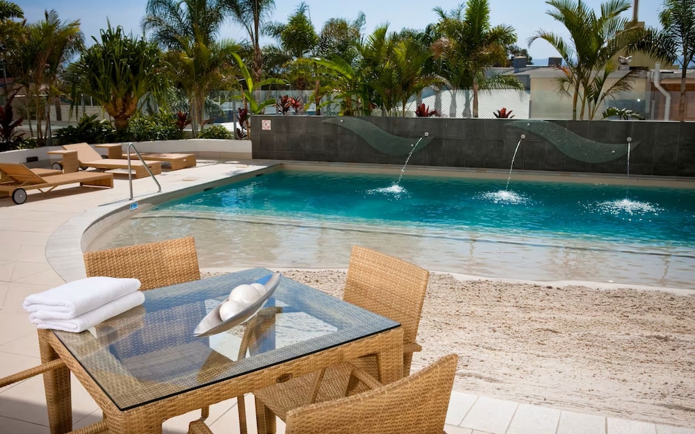 Elston Apartments Q Stay — 4-Star Luxury Hotel in Surfers Paradise, Australia