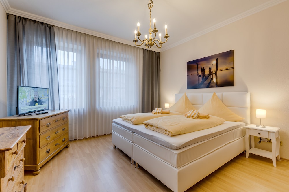 Hotel Frankenhof Garni — hotel in Haibach