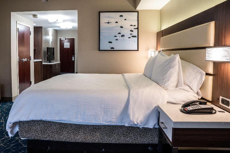 Hilton Garden Inn Fayetteville Fort Bragg - photo 99