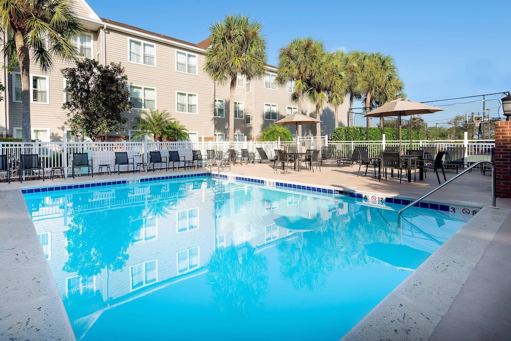 Residence Inn by Marriott Fort Myers - photo 15