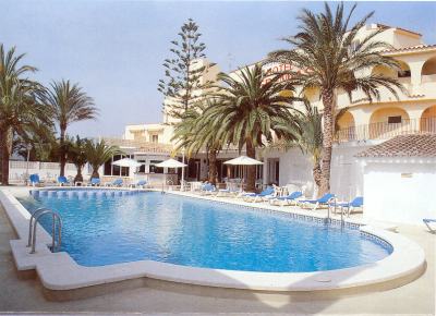 Jeremias Hotel & Apartamentos in Alcoceber, Spain