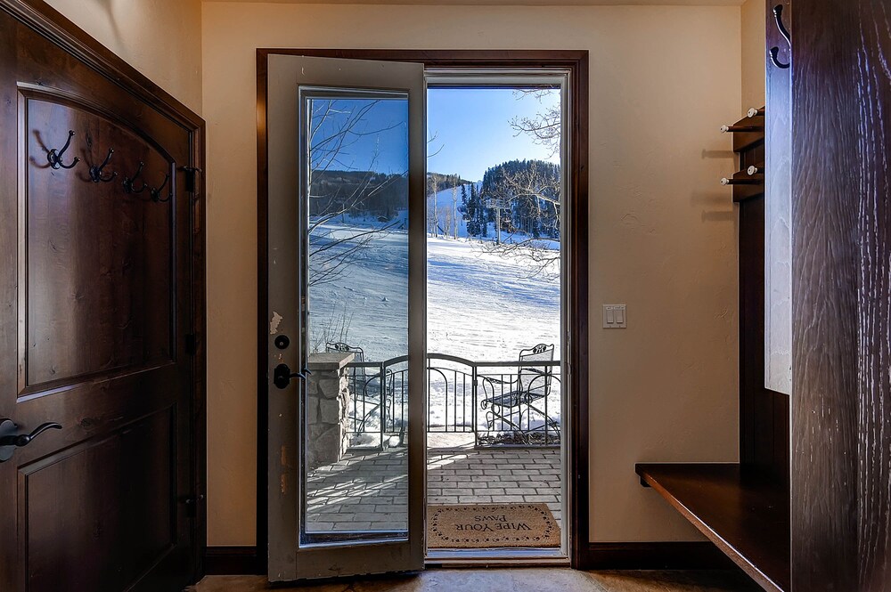 Highlands Slopeside by East West Hospitality - photo 78