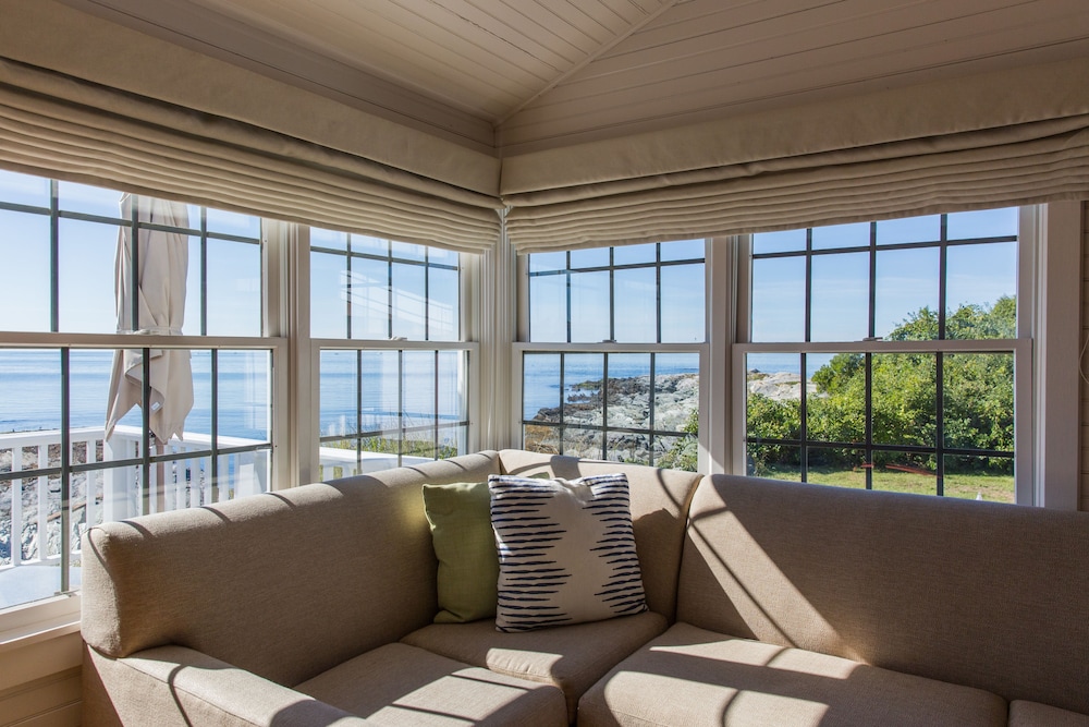 Castle Hill Inn - photo 5