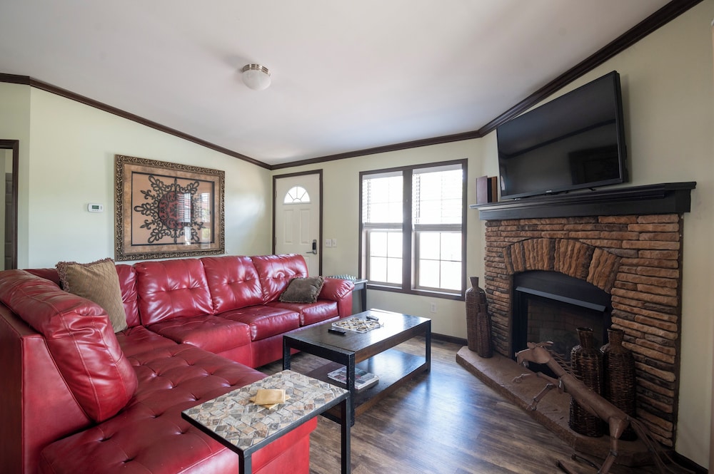 Swan Lake Resort Rentals - photo 118
