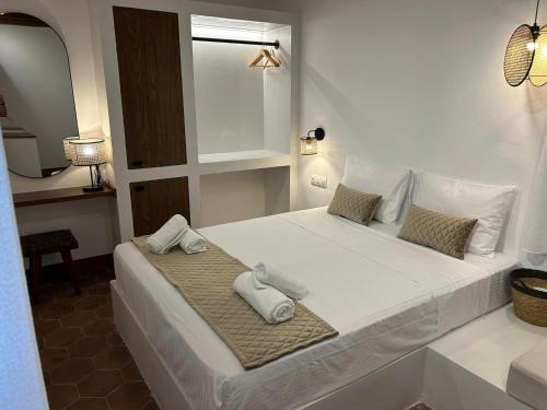 Kampisma Project 1 in Kythnos, Greece