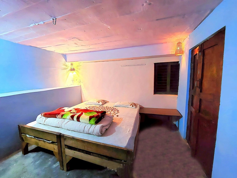 Buransh Homestay — 5-Star Luxury Hotel in Uttarkashi, India