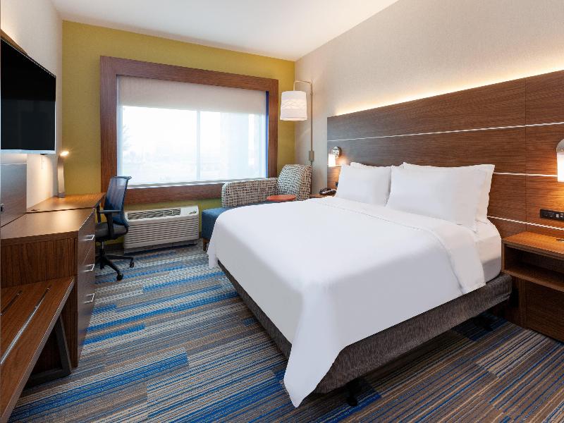 Holiday Inn Express & Suites Brunswick Harpers Ferry Area by IHG - photo 102