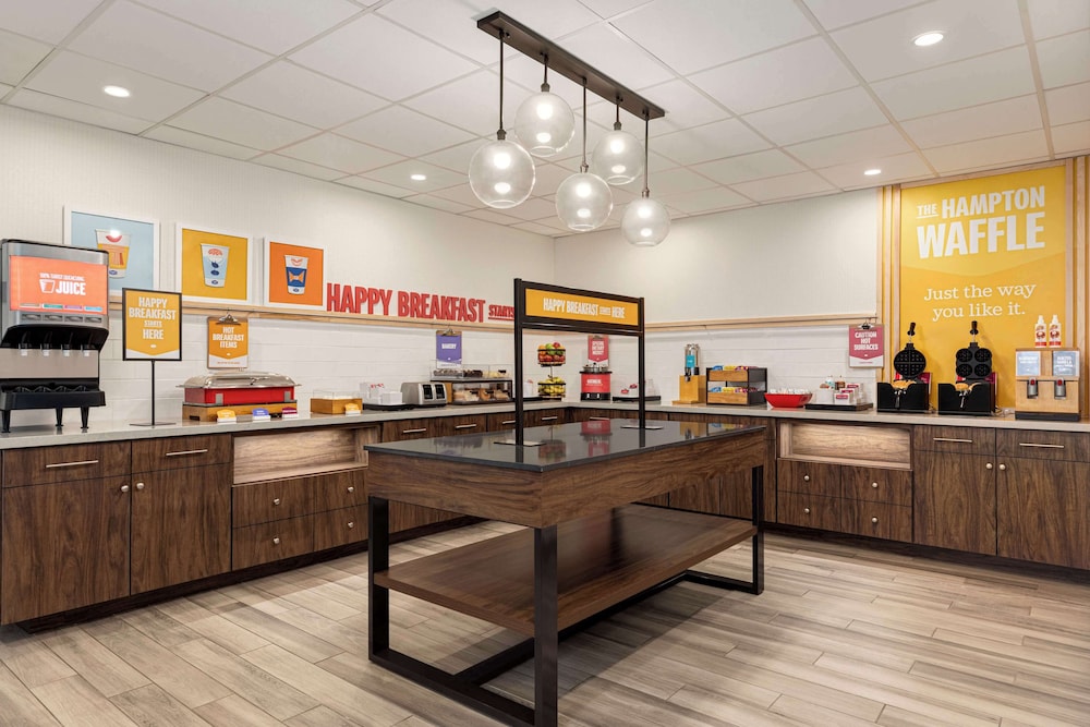 Hampton Inn Waynesboro Stuarts Draft - photo 25