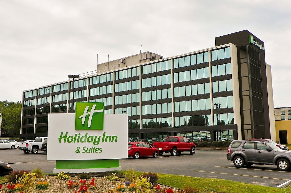 Holiday Inn Hotel & Suites Charleston West by IHG - photo 55