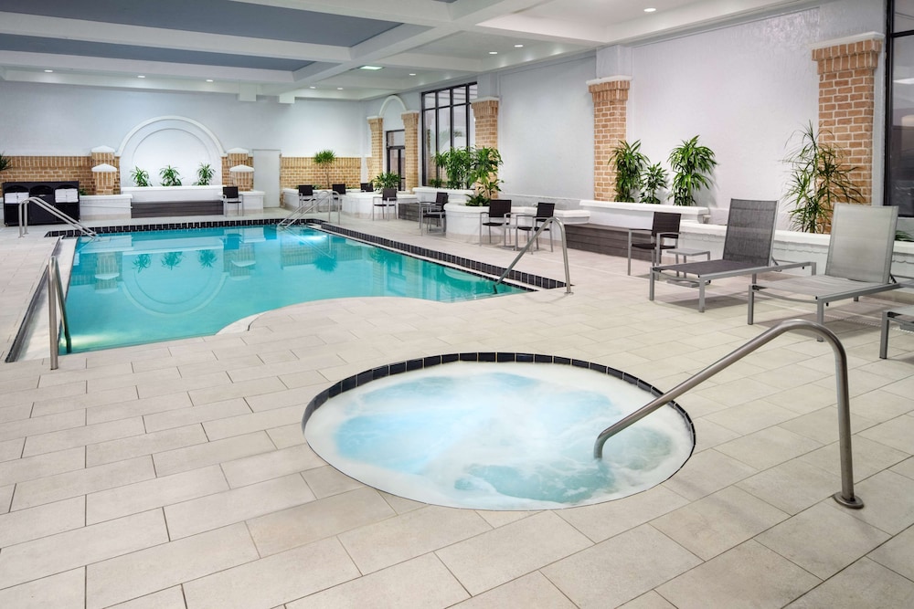 Embassy Suites by Hilton Orlando North - photo 38