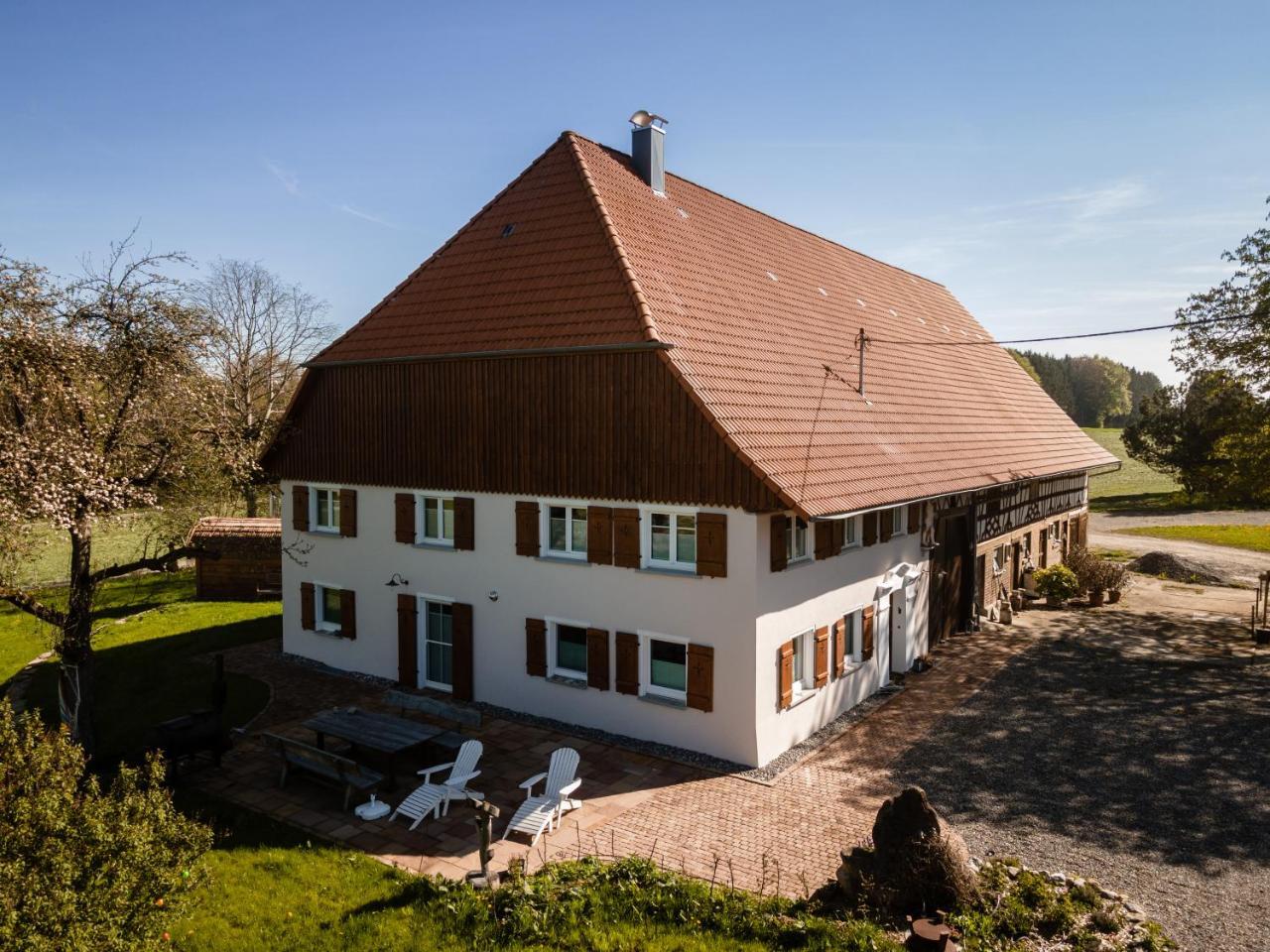 Ferienhof Greuthof — hotel in Bad Wurzach