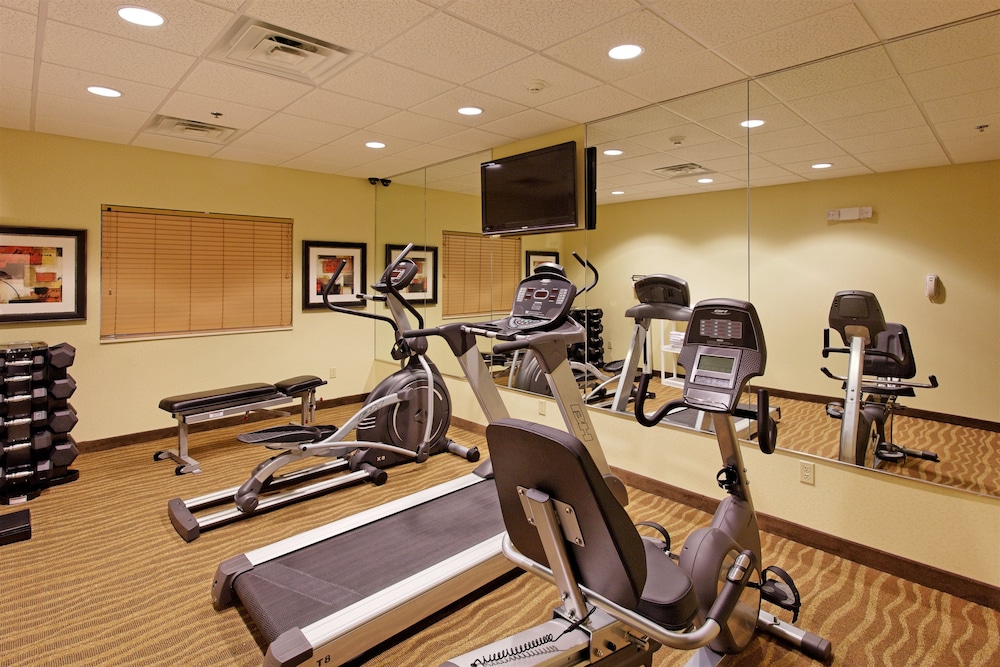 Holiday Inn Express Hotel & Suites Florence Northeast By Ihg - photo 13
