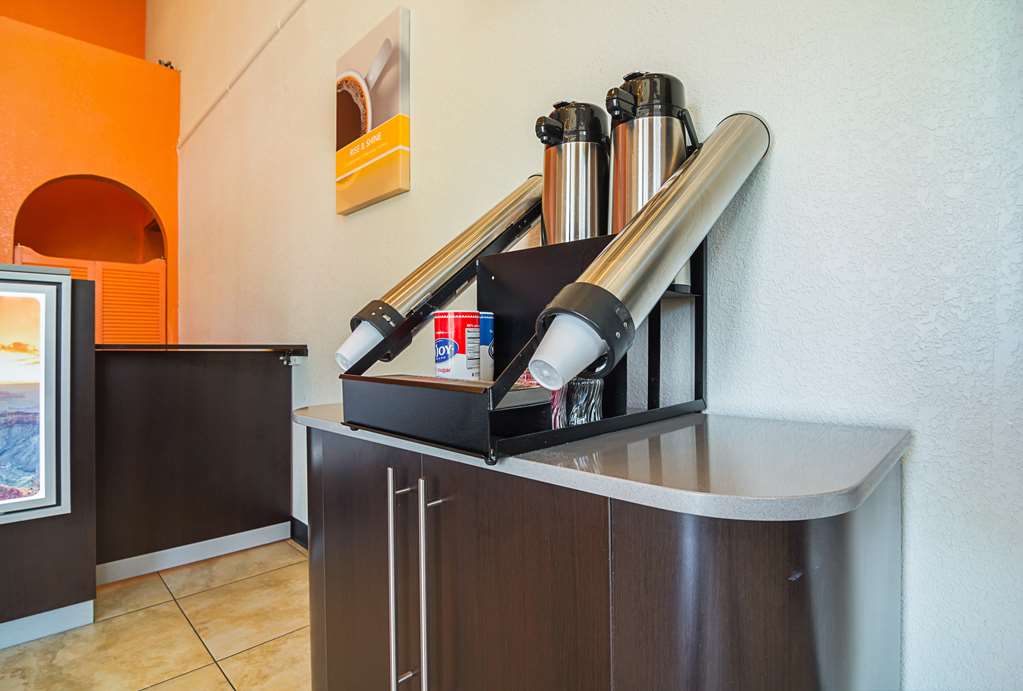 Motel 6 Chandler - photo 24
