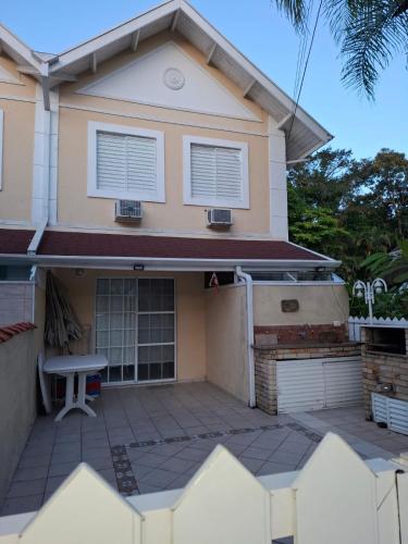 Villagio na Riviera in Bertioga, Brasil