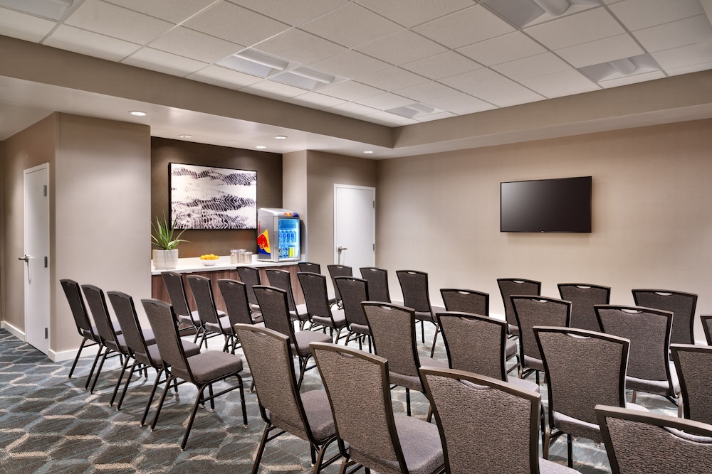 Residence Inn by Marriott Brunswick - photo 36