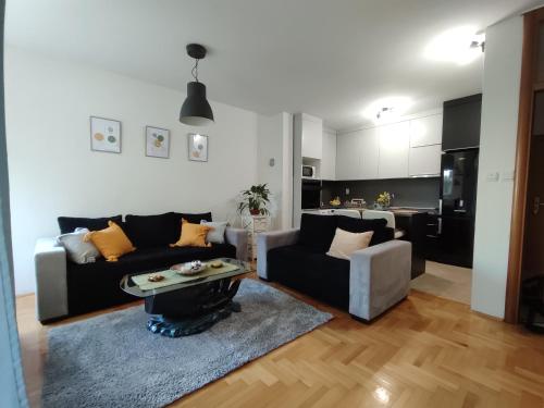 Apartman Hajduković — 4-Star Luxury Hotel in Banja Luka, Bosnia and Herzegovina