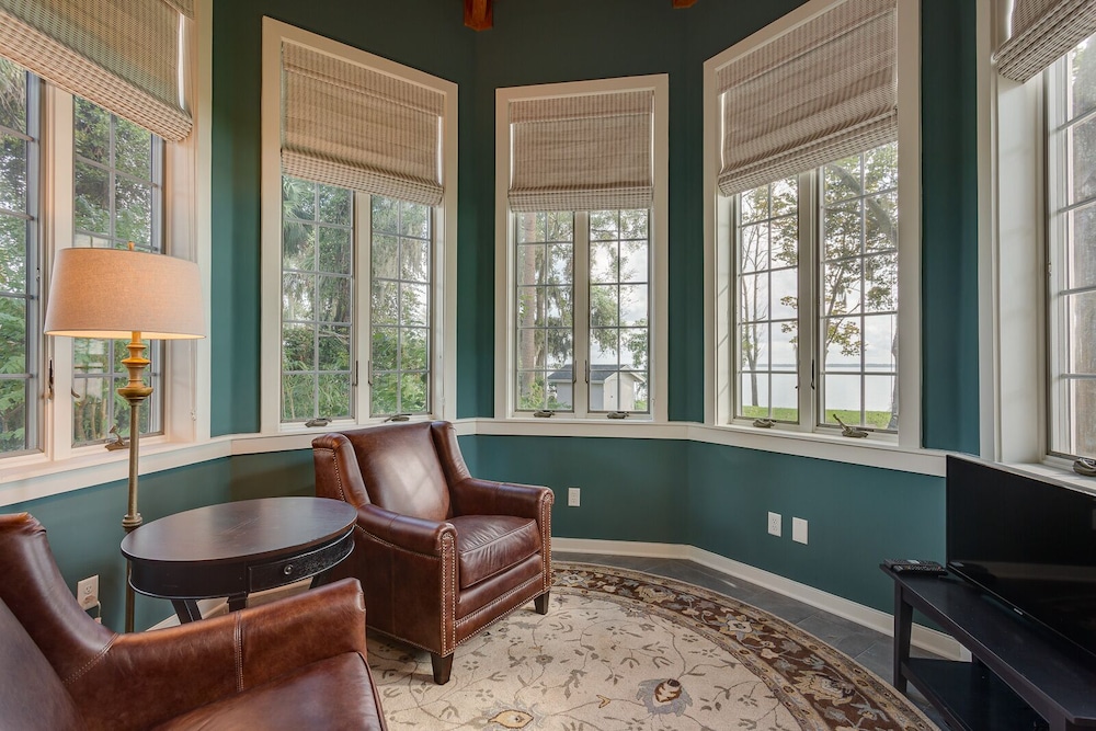 Azaleana Manor - photo 9