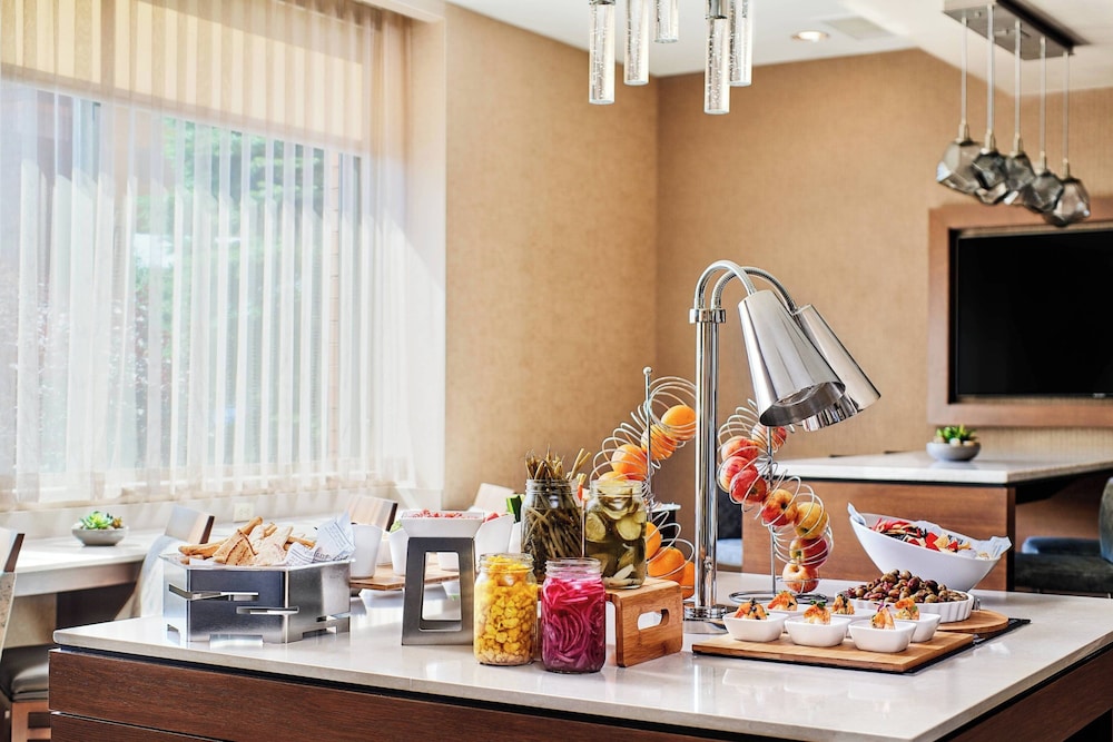 Pittsburgh Marriott North - photo 40