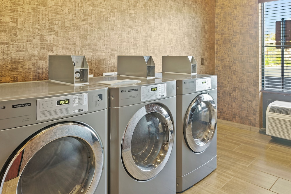 Cobblestone Hotel & Suites Wickenburg - photo 46