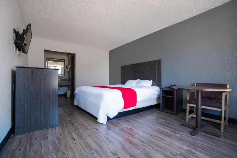 Hotel Comfort Stay by OYO Texarkana East AR I 30 - photo 75