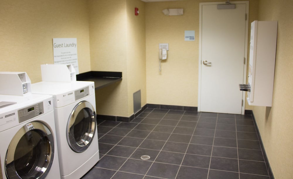 Holiday Inn Express West Jefferson by IHG - photo 21