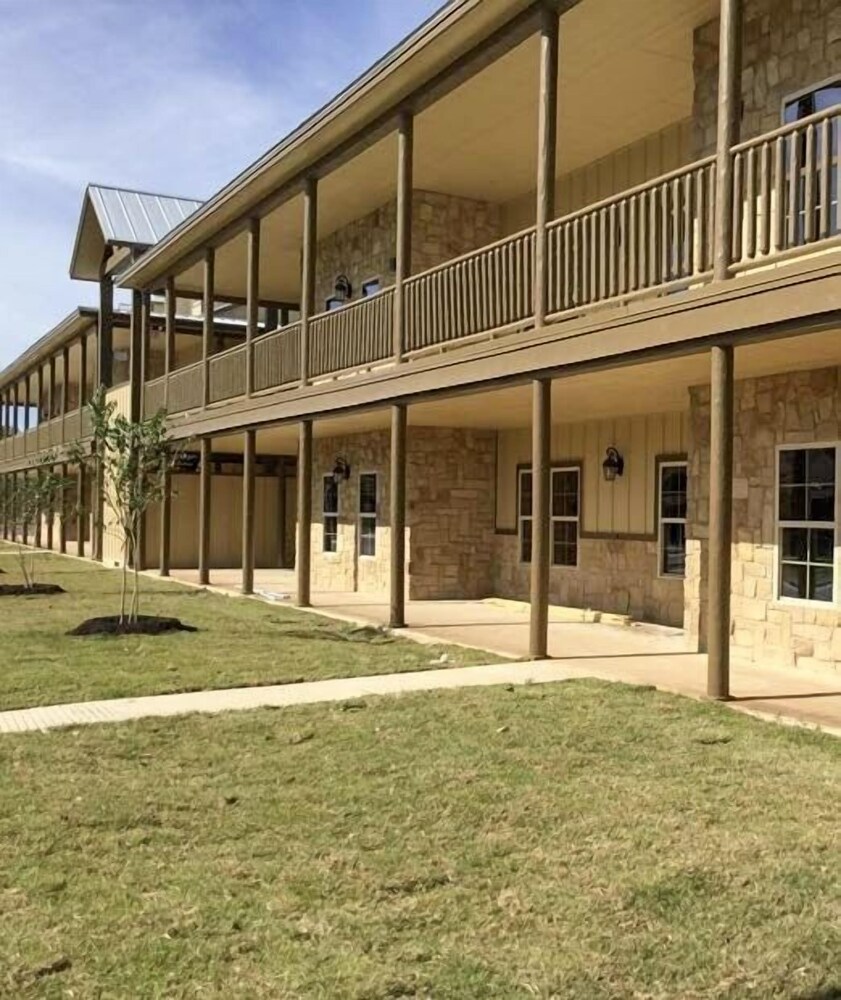 Old Mills Resort OM A1 2 Bedroom Condo by Redawning - photo 10