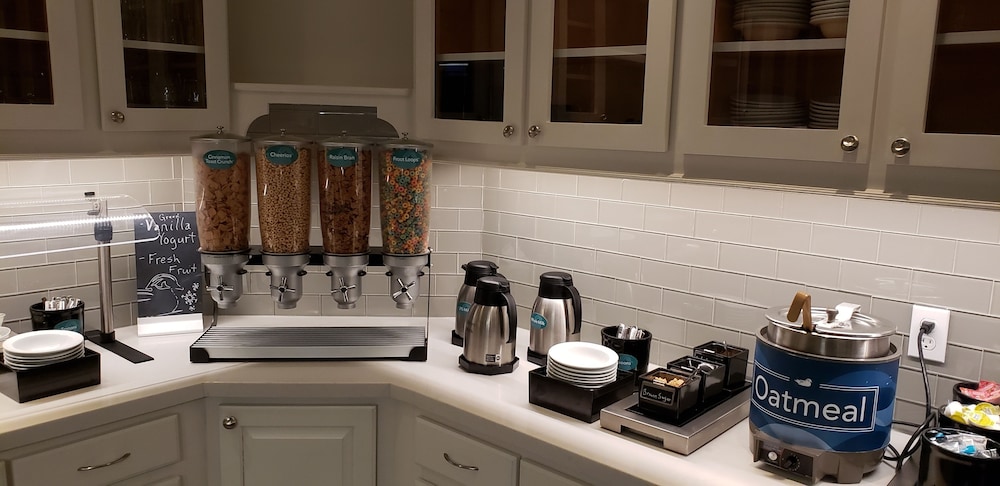 Homewood Suites by Hilton Hagerstown - photo 69