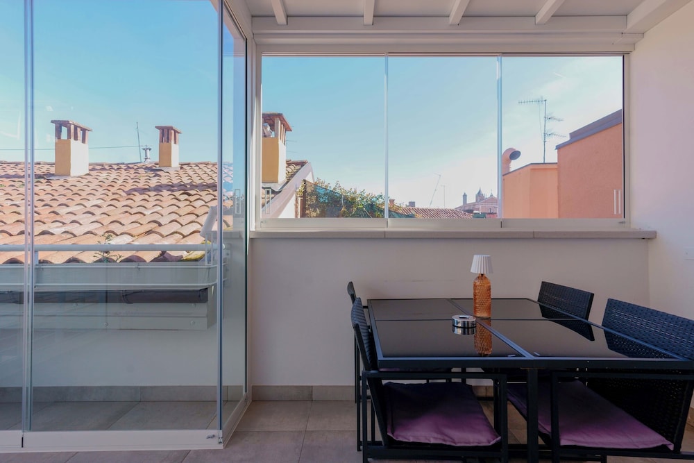 L'Attico Dell'Edera — 4-Star Luxury Hotel in Bologna, Italy