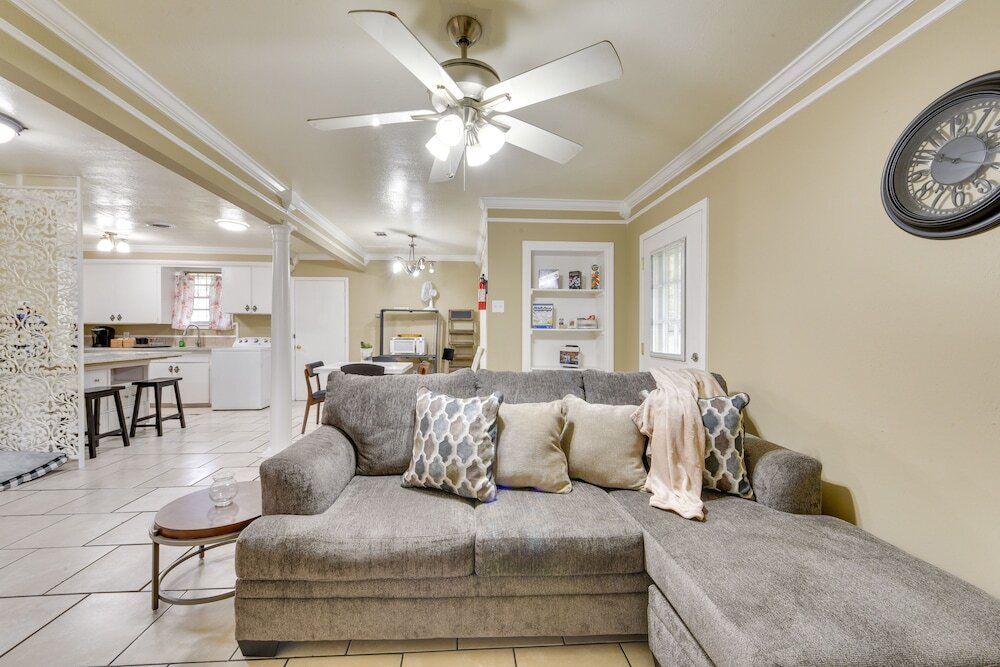 Baton Rouge Vacation Rental w Yard: 10 Mi to Lsu - photo 12