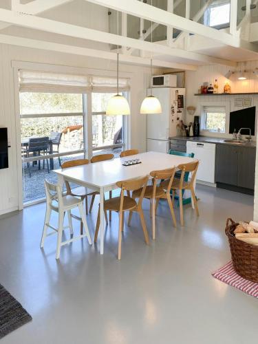 Personlighed Arkitekttegnet Hus Ved Spøttrup - carbon neutral hotel in Unknown City