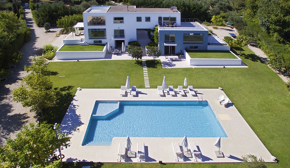 K&K Luxury Beach Villas — 4-Star Luxury Hotel in Corfu, Greece