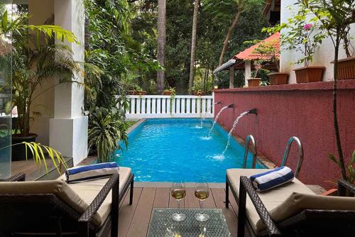 StayVista at Villa Arcadia with Alfresco Dining & complimentary Breakfast — 4-Star Luxury Hotel in Candolim, India