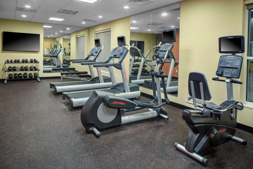 TownePlace Suites by Marriott Parkersburg - photo 15