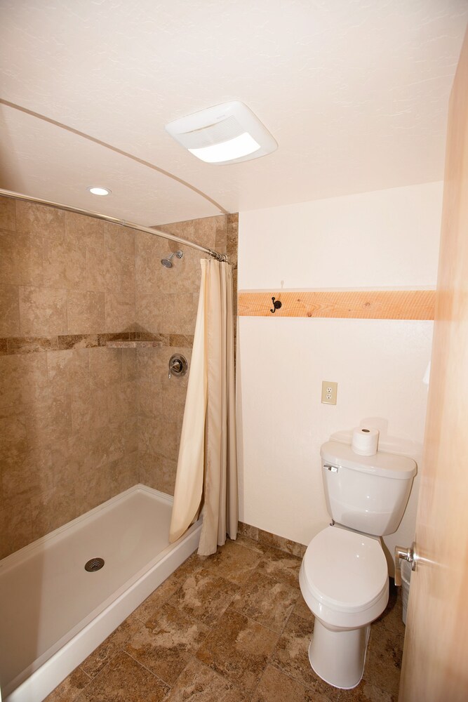Ninepipes Lodge - photo 20