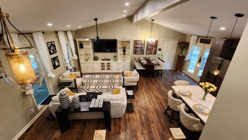 Wolf Creek Lodge — 4-Star Luxury Hotel in Atlanta, United States