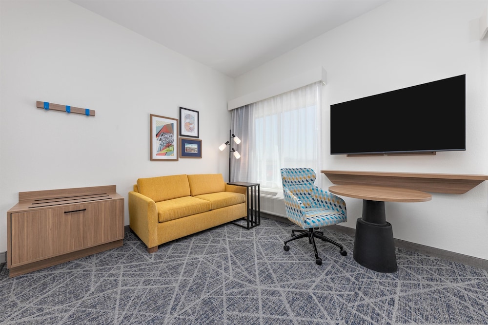 Hampton Inn & Suites by Hilton Little Rock Airport - photo 9