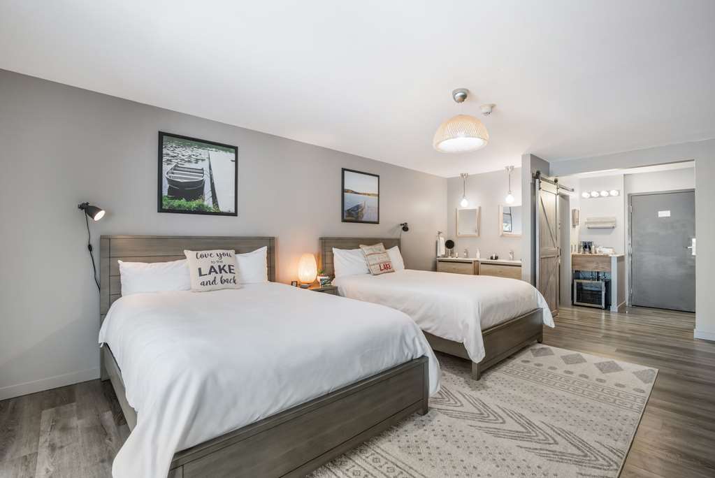 The Shore Club Wisconsin Ascend Hotel Collection - featured photo