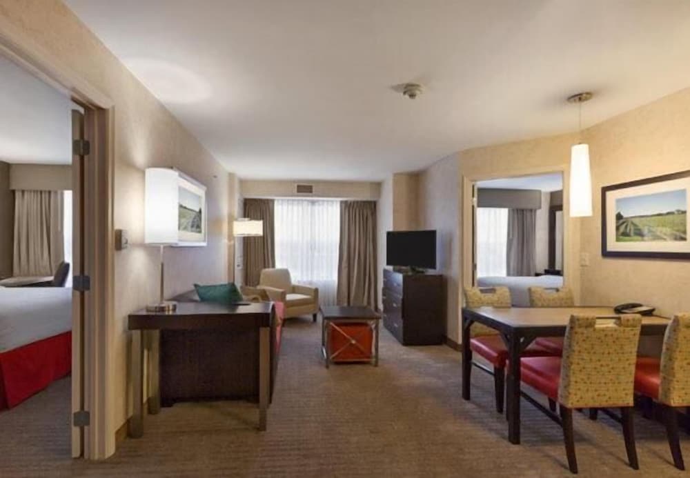 Residence Inn Long Island Islip Courthouse Complex - photo 24