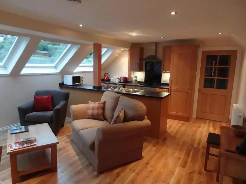 Coach House at the Glen — 4-Star Luxury Hotel in Helensburgh, United Kingdom