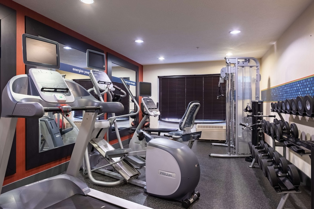Hampton Inn Richfield - photo 19