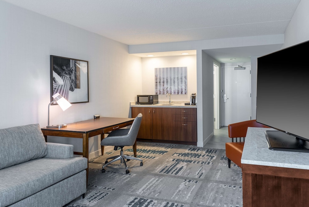 Hilton Garden Inn Arlington Courthouse Plaza - photo 25