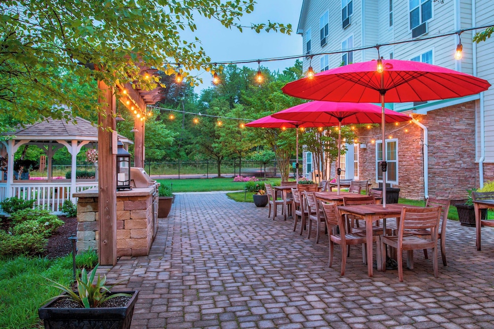 Towneplace Suites by Marriott Clinton at Joint Base Andrews - featured photo