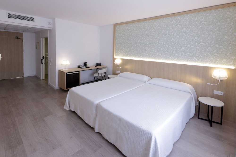 Hotel Sercotel Carlos III in Cartagena, Spain